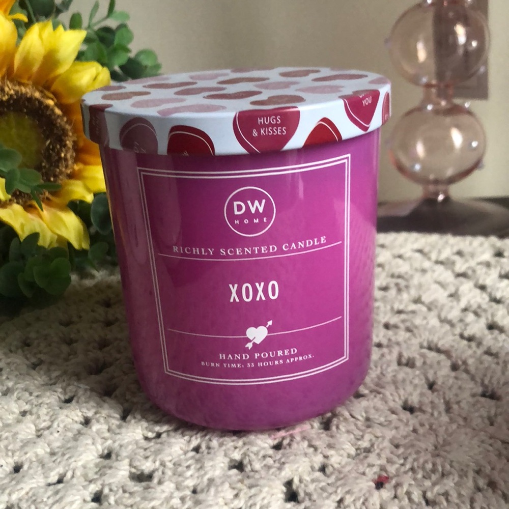 DW Home XOXO Valentine’s Day Candle